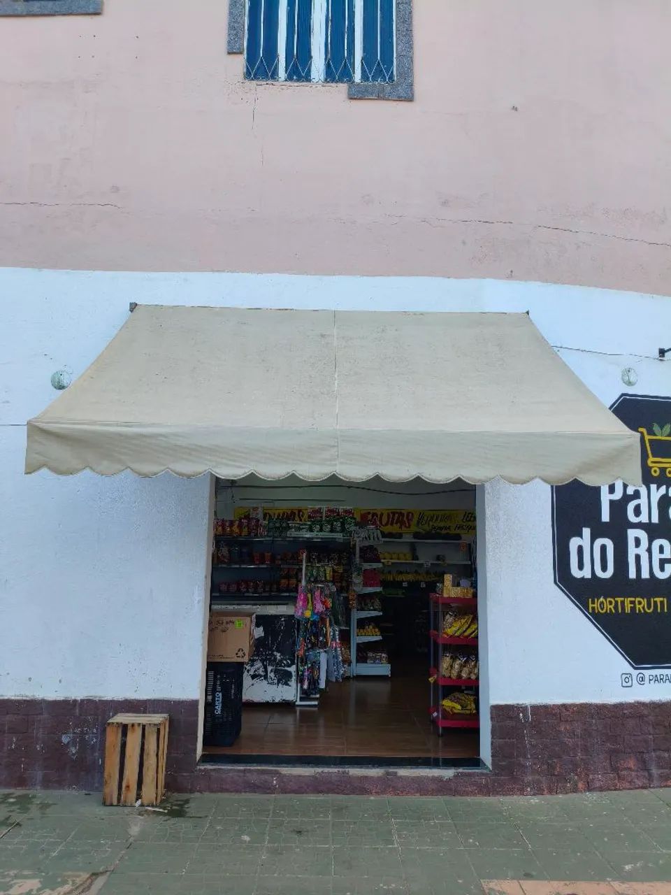 TOLDO RETRÁTIL 