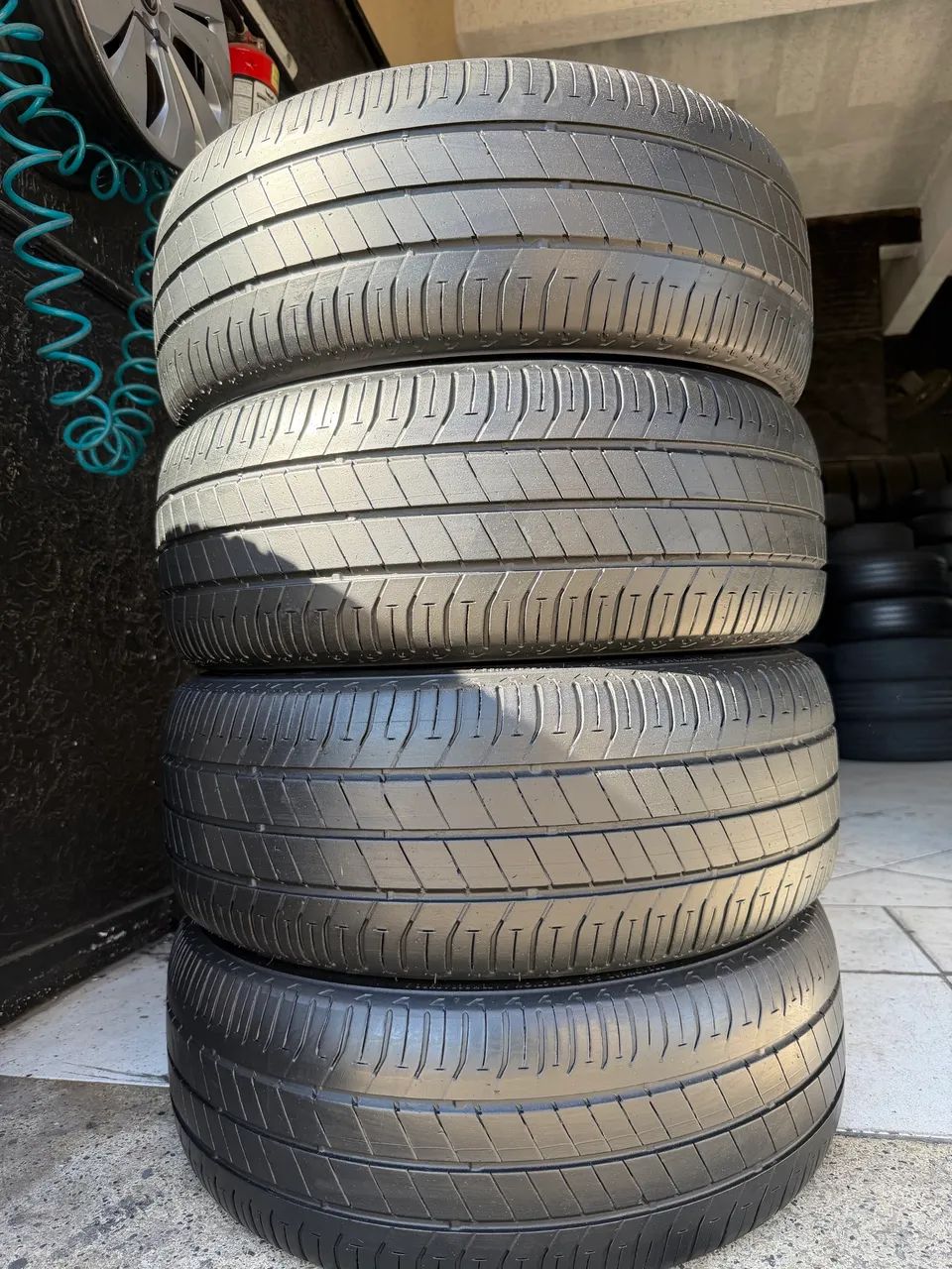 Jogo pneus 205/55r16 Bridgestone ECOPIA EP150 semi novos - Peças