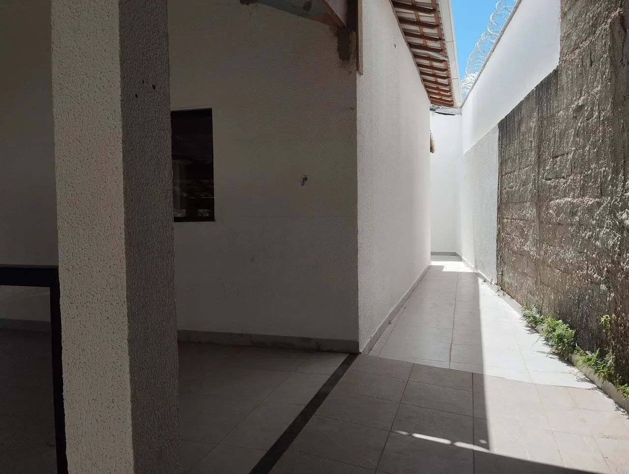 Alugo casa com 3 quartos no lundiceia  - Foto 4