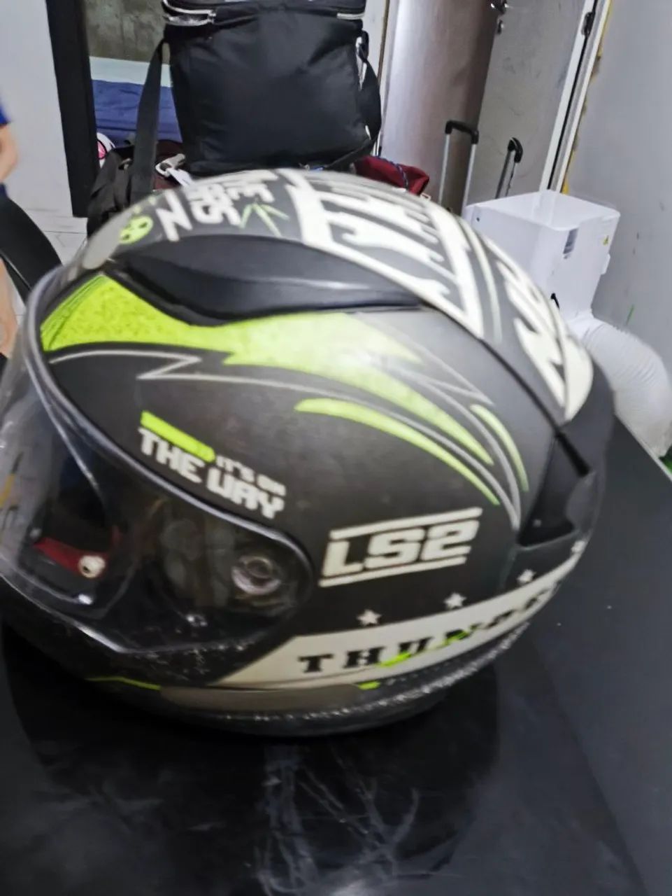 Capacete LS2 thunder n-60  - Foto 2