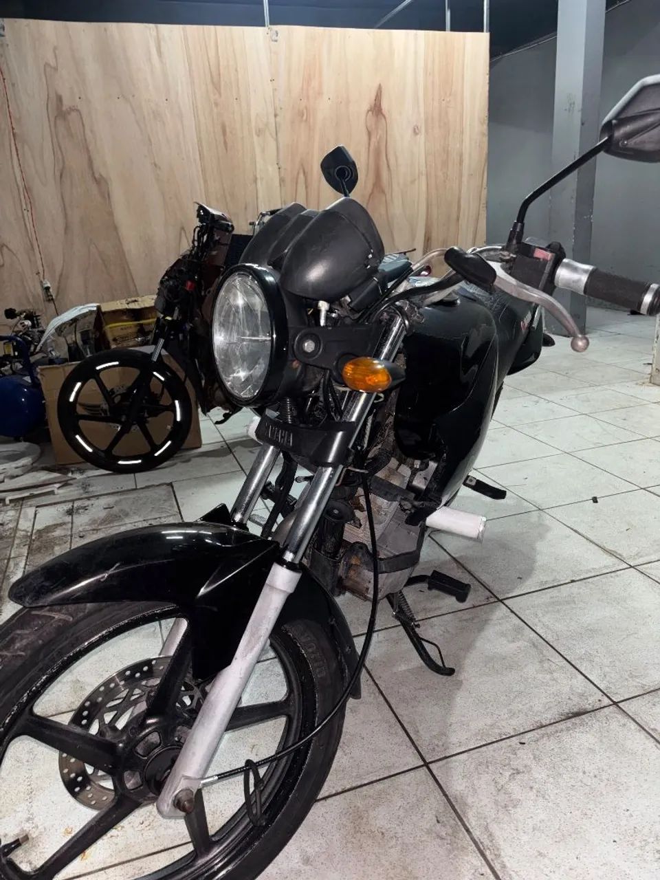 Yamara 125 Factor  - Foto 4