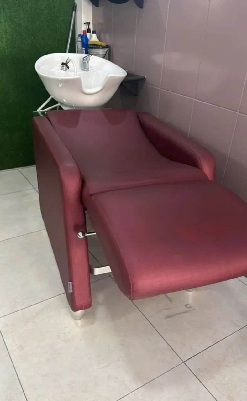 Vendo lavatório de salão de beleza com massageador 