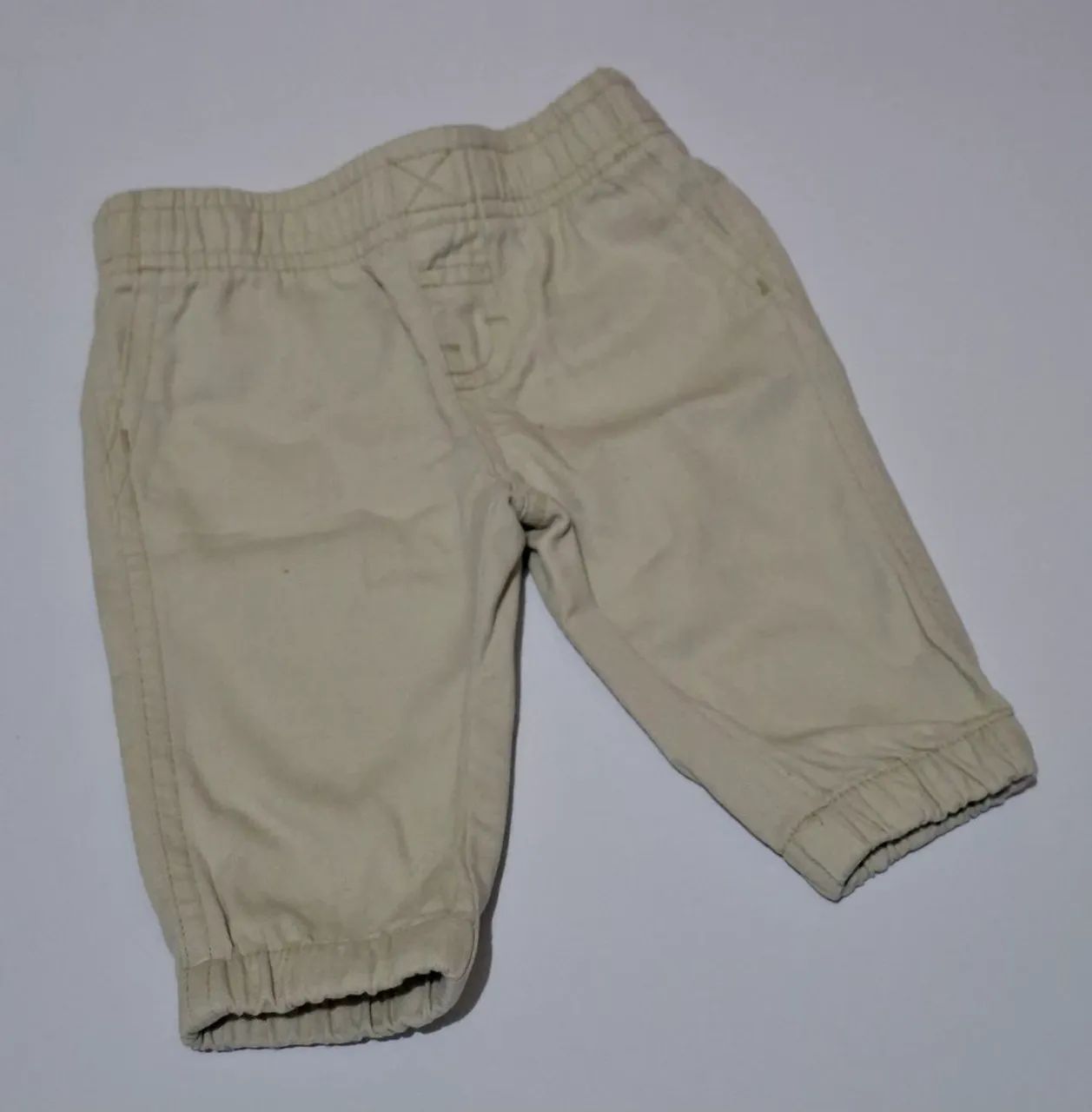Calça de bebê 