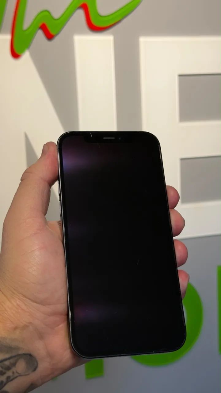 iPhone 12 64GB - Foto 2