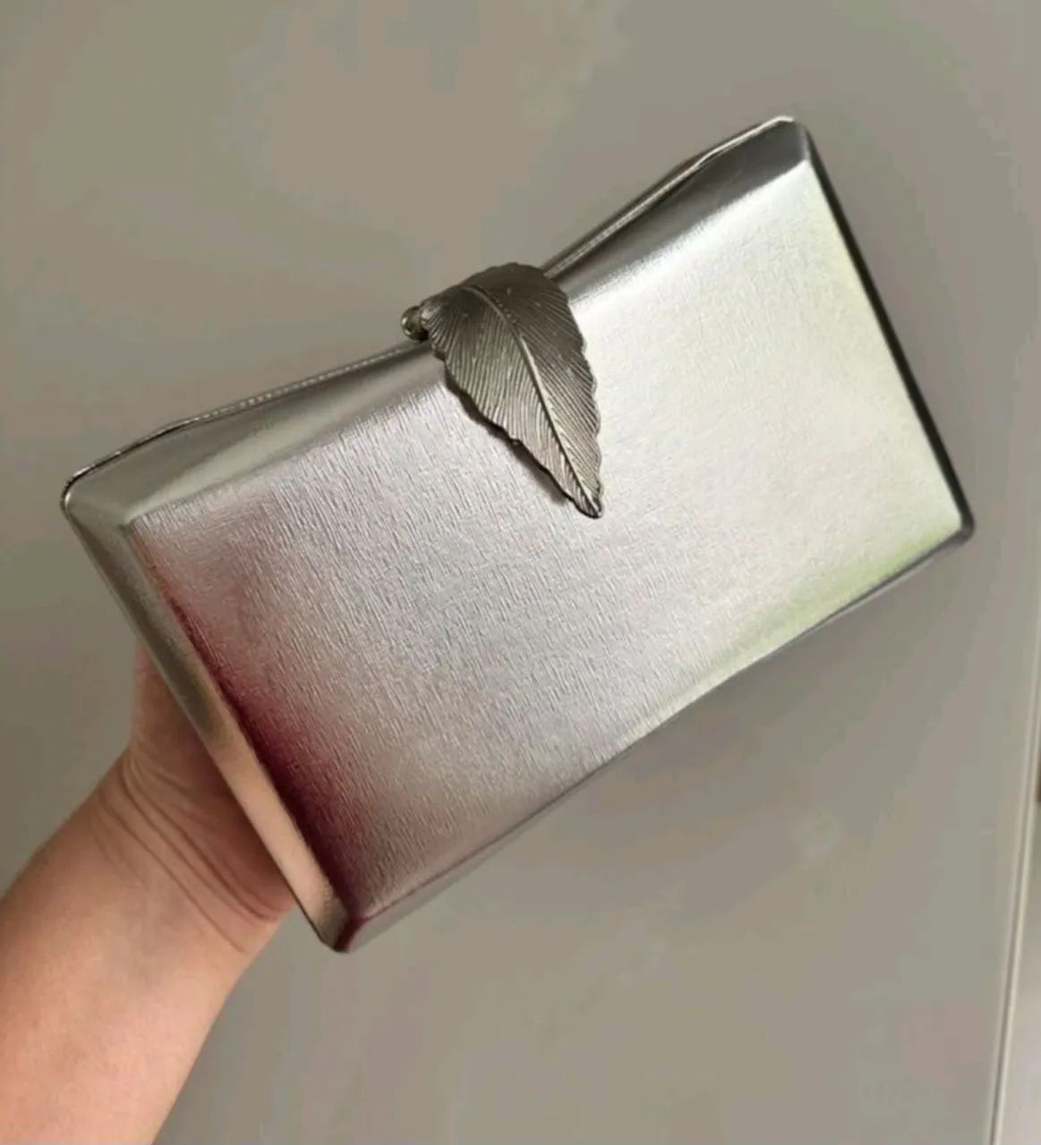 Vestido e bolsa de festa  - Foto 4