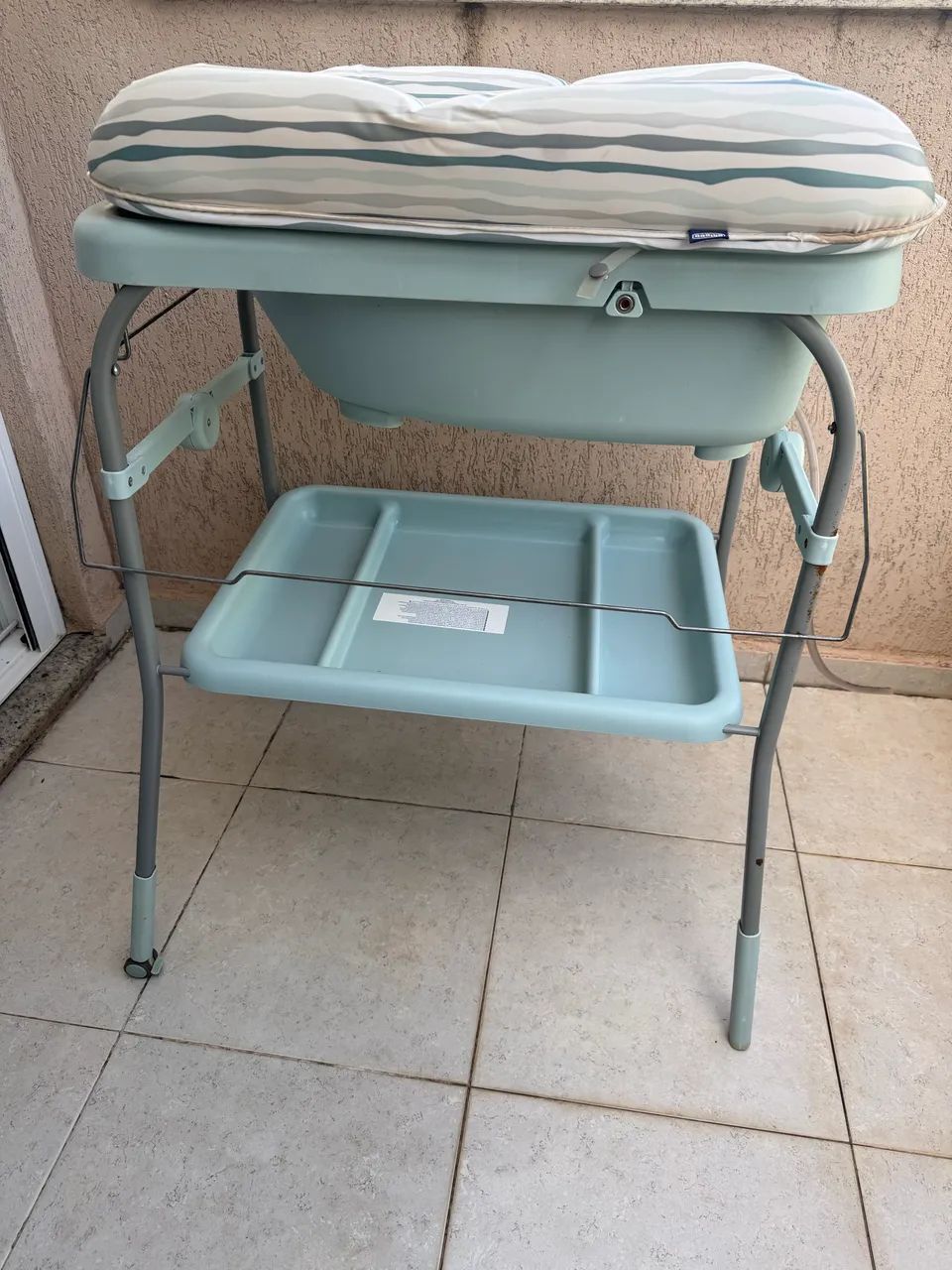 Banheira com suporte Marca Chicco