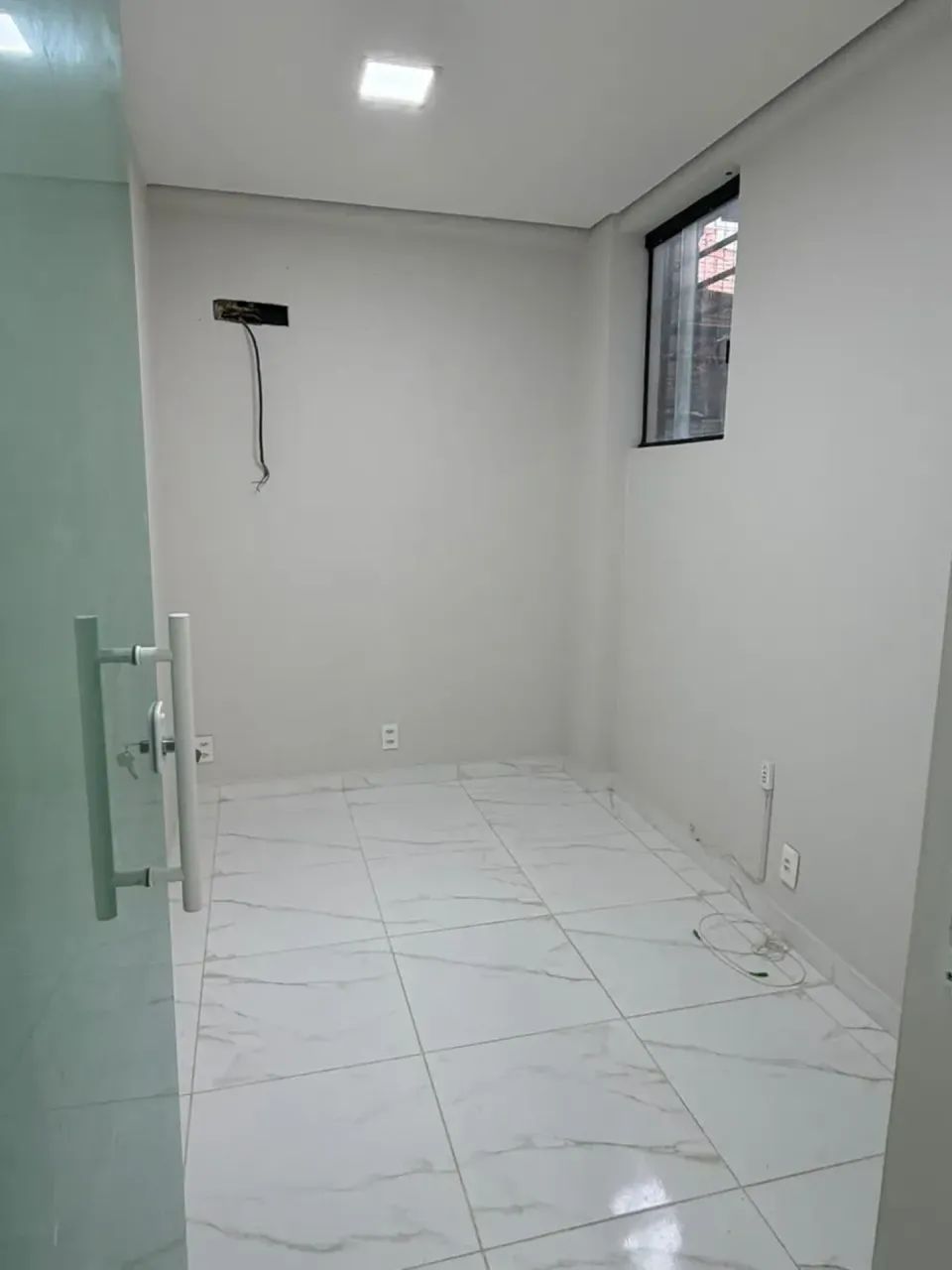 Alugo Sala Comercial com 30m2 na Spazzio Center. - Foto 4