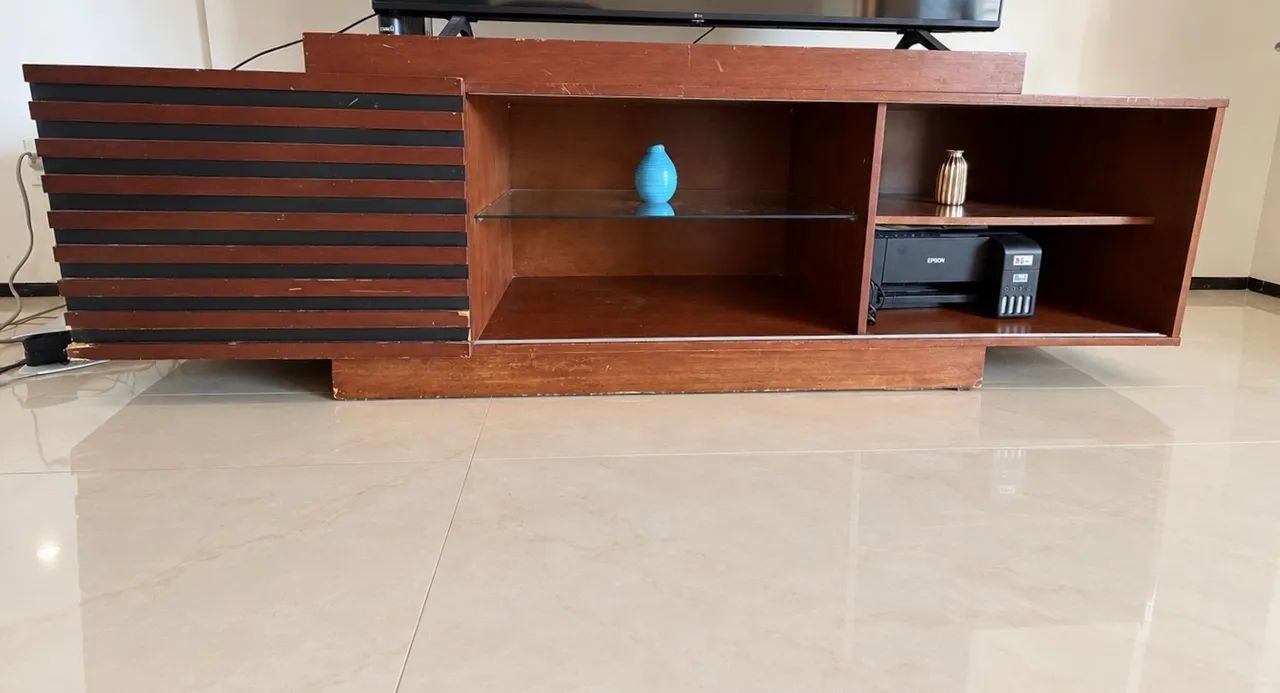 VENDO RACK PARA TV 