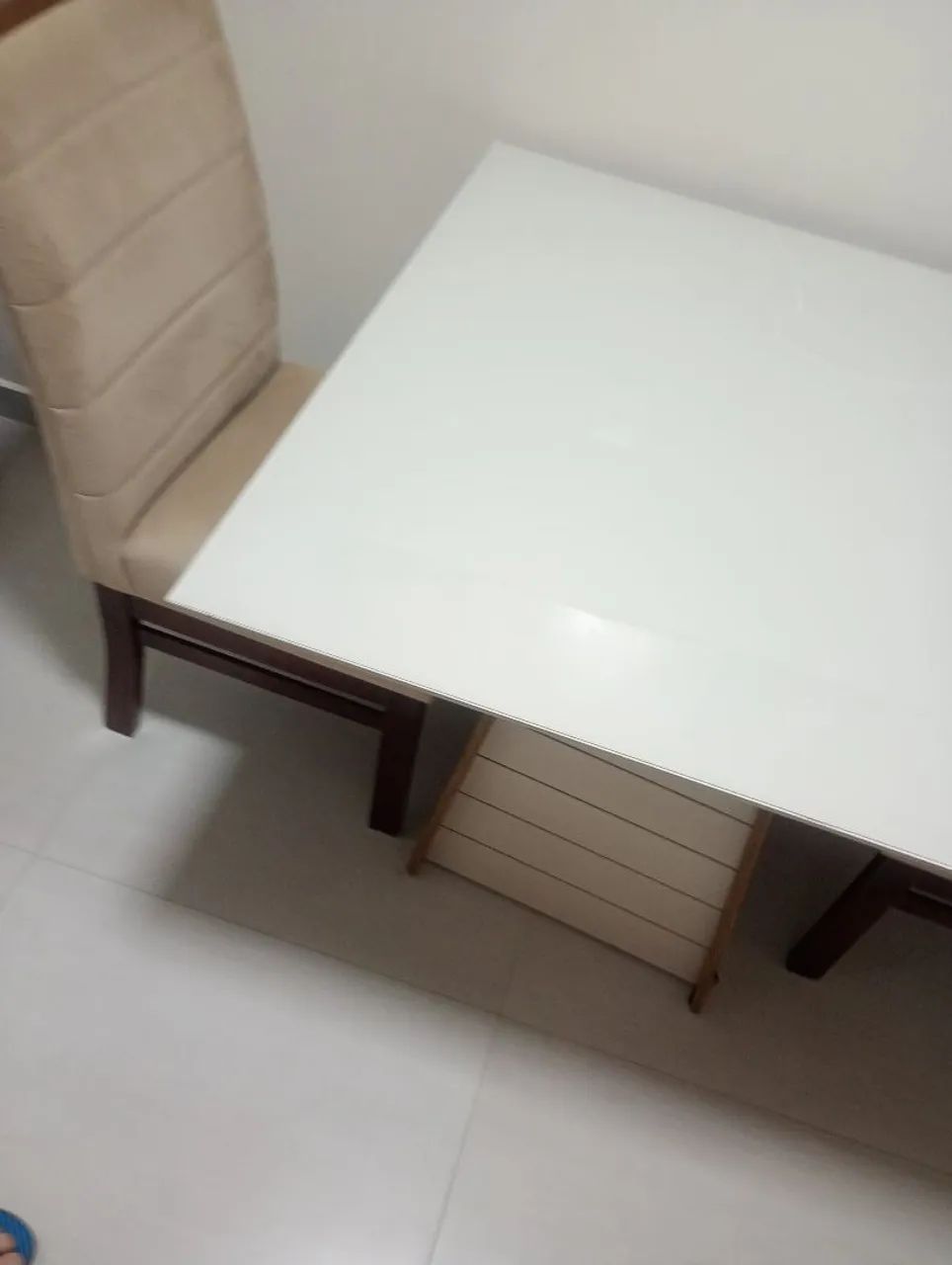Mesa e 4 cadeiras - Foto 2
