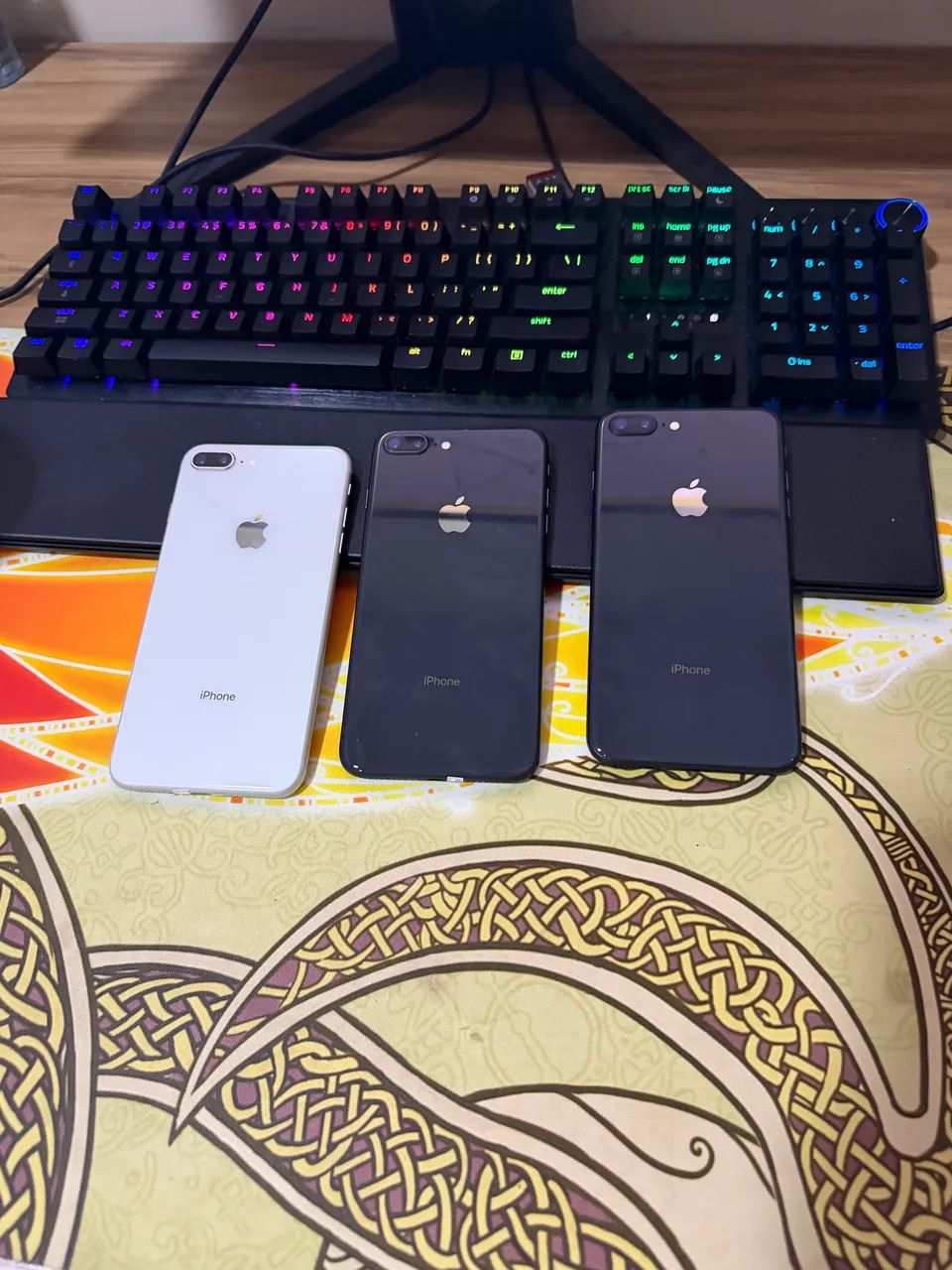 iphone 8 plus 3un - Foto 4