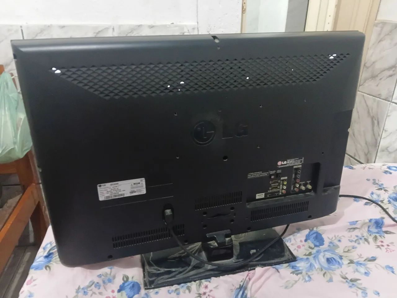 Vendo TV LG  - Foto 2