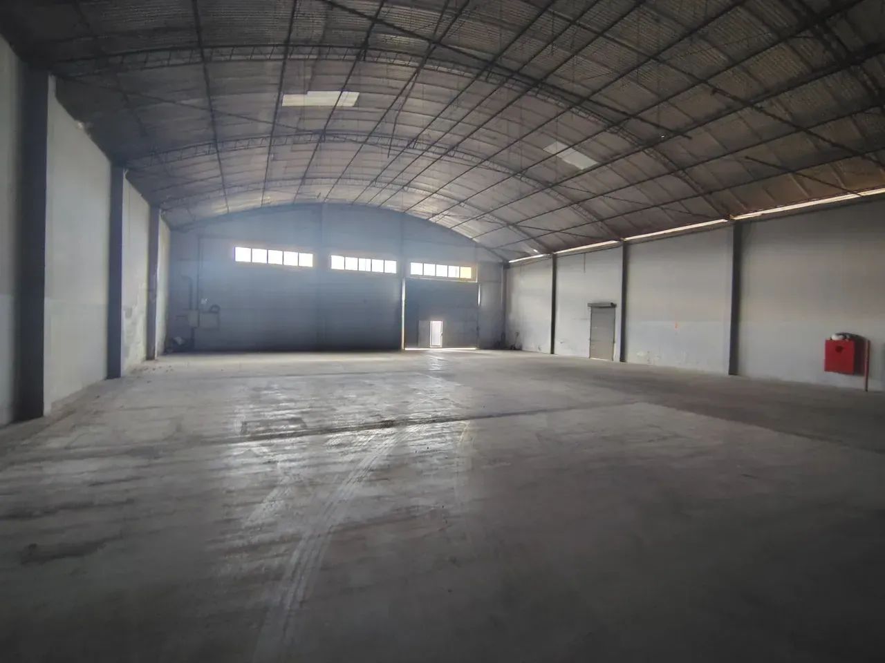 Galpão 1.200m²/ Distrito 1/ acesso de carretas. - Foto 4