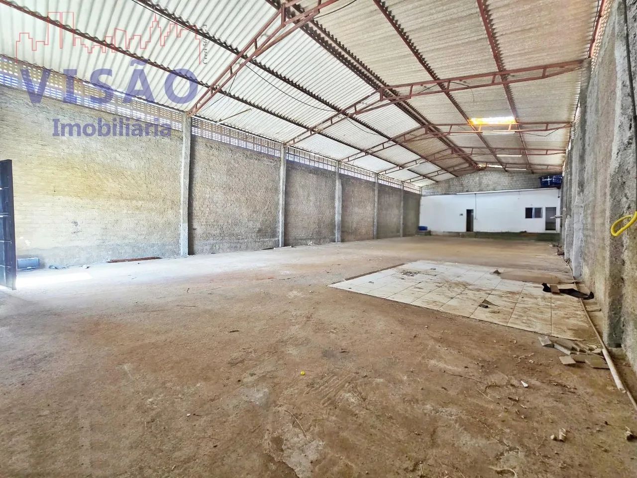 ALUGA-SE PRÉDIO COMERCIAL NO BAIRRO DOM JAIME CÂMARA - Foto 3