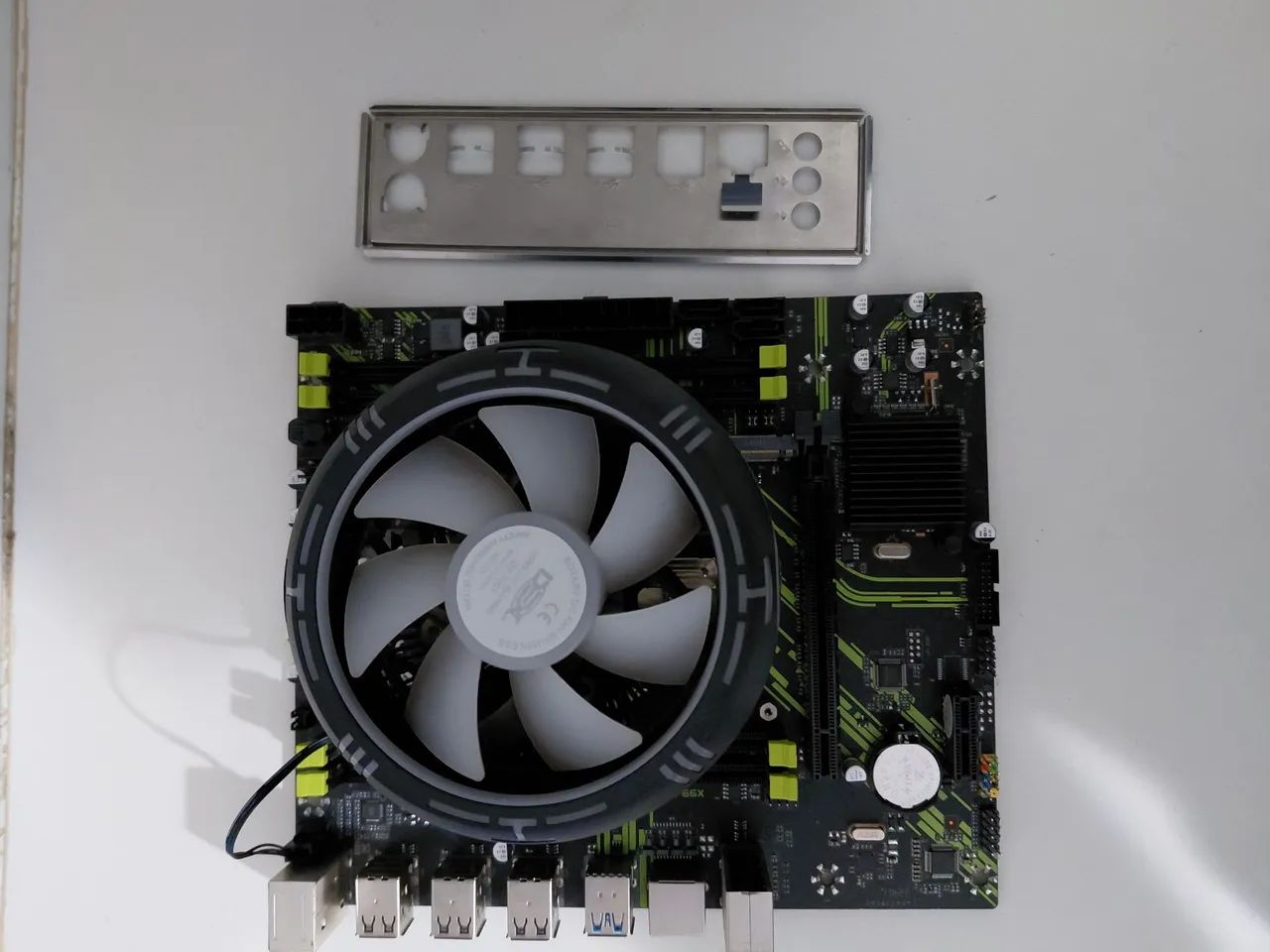 Xeon 2670v3 e Placa-mãe mãe x99 machinist