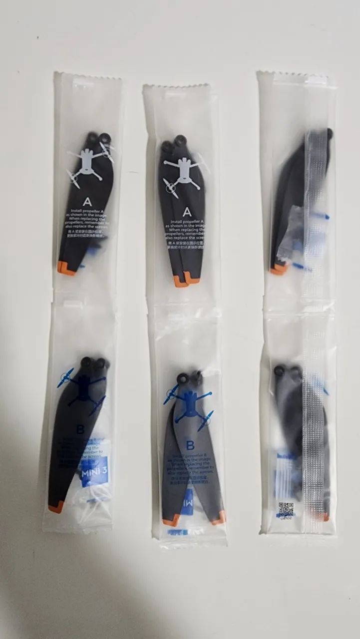 DJI Mini 3 Fly More Combo - com tela - 3 baterias - novo fora da caixa - Foto 2