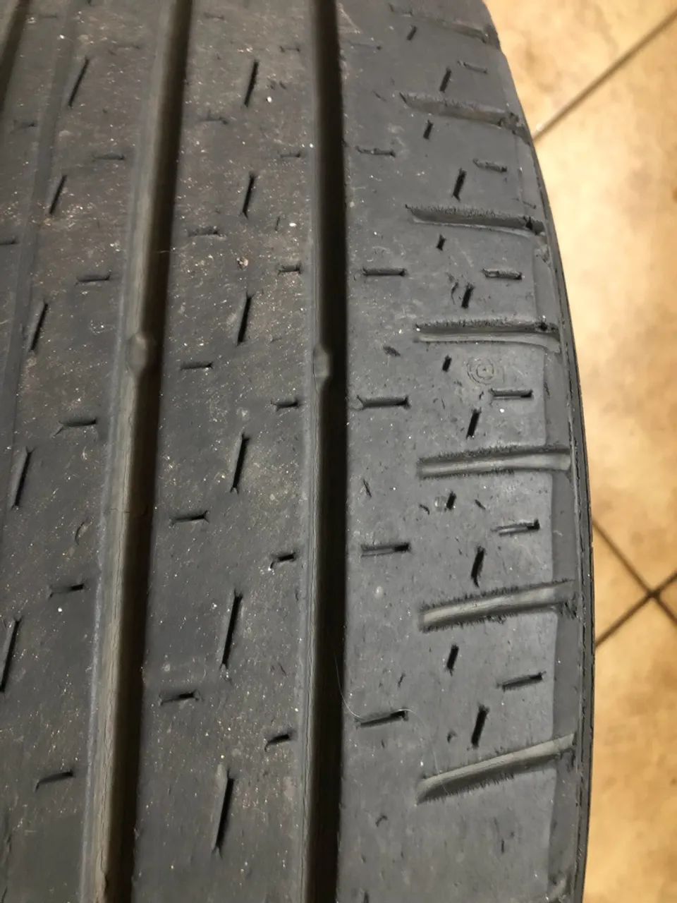 4 Pneus 
