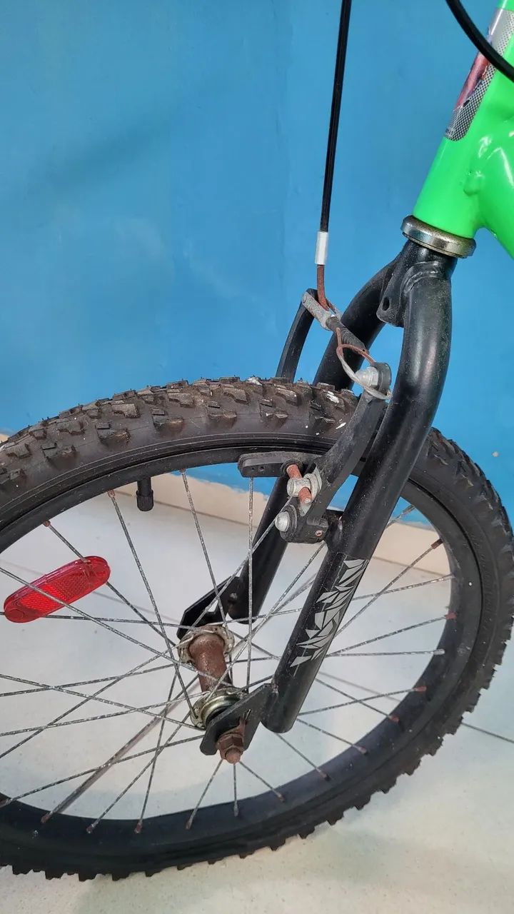 Bicicleta aro 18