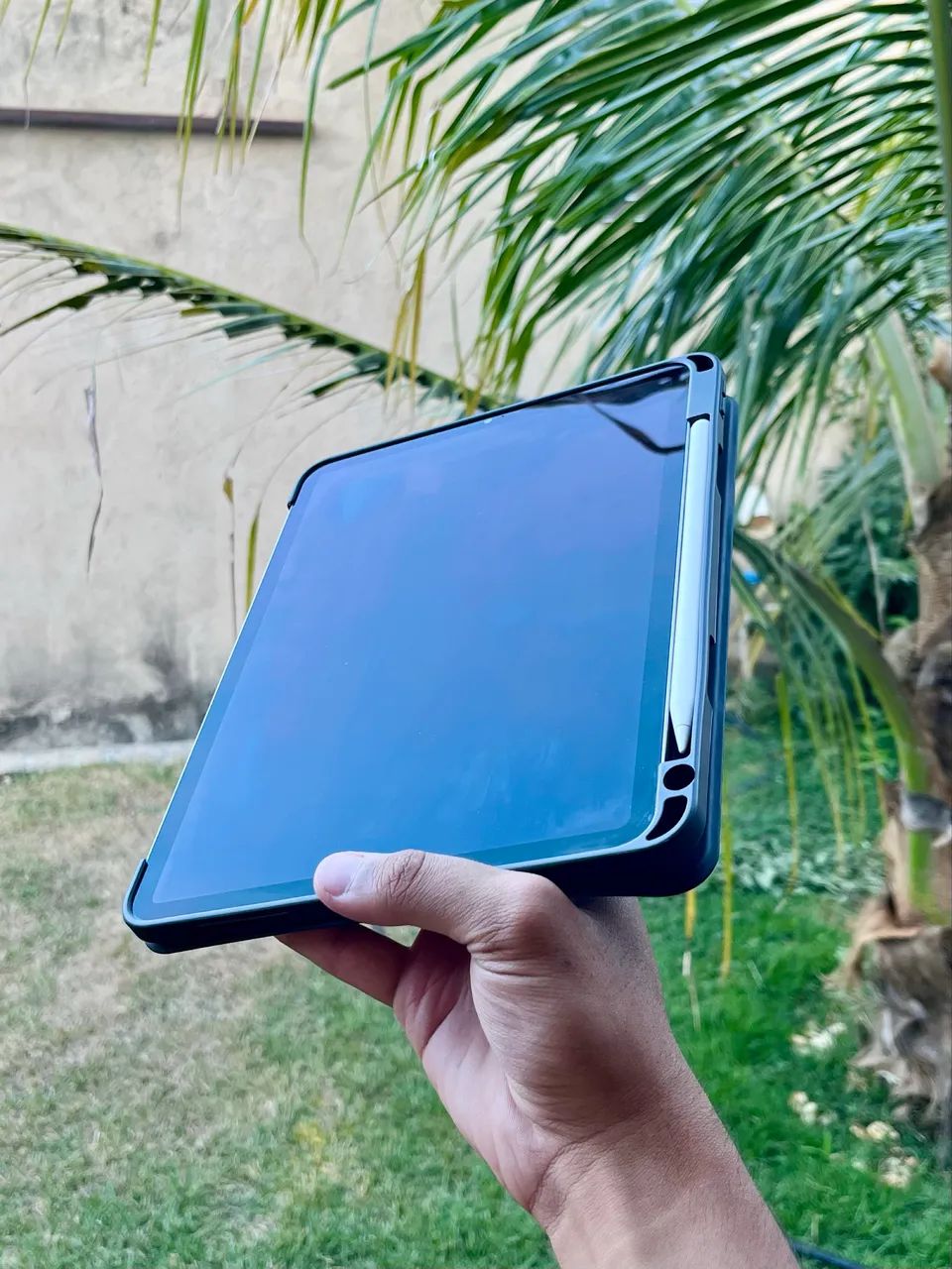 iPad Pro M2 256gb com capinha e Apple Pencil 2 aceito cartão e entrego