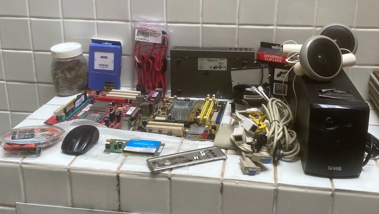 Peças de Informática, No Break Placa mãe  - Foto 2