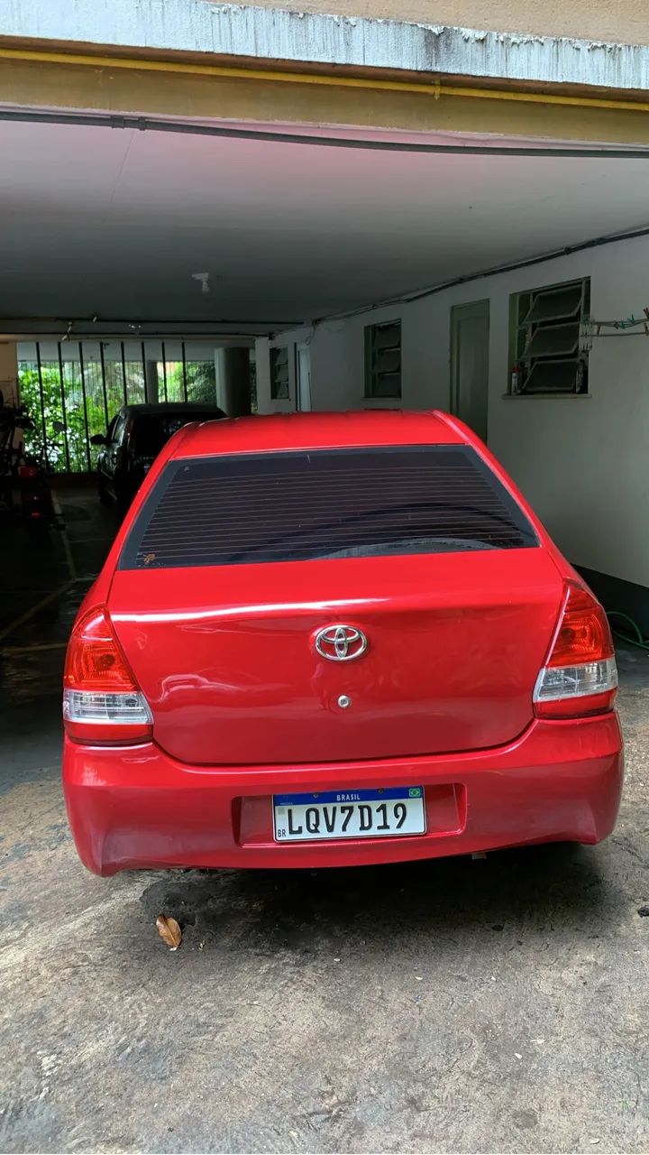 Toyota Etios XS Sedan 1.5 Flex 16V 4P Mec. 2013 - Foto 8