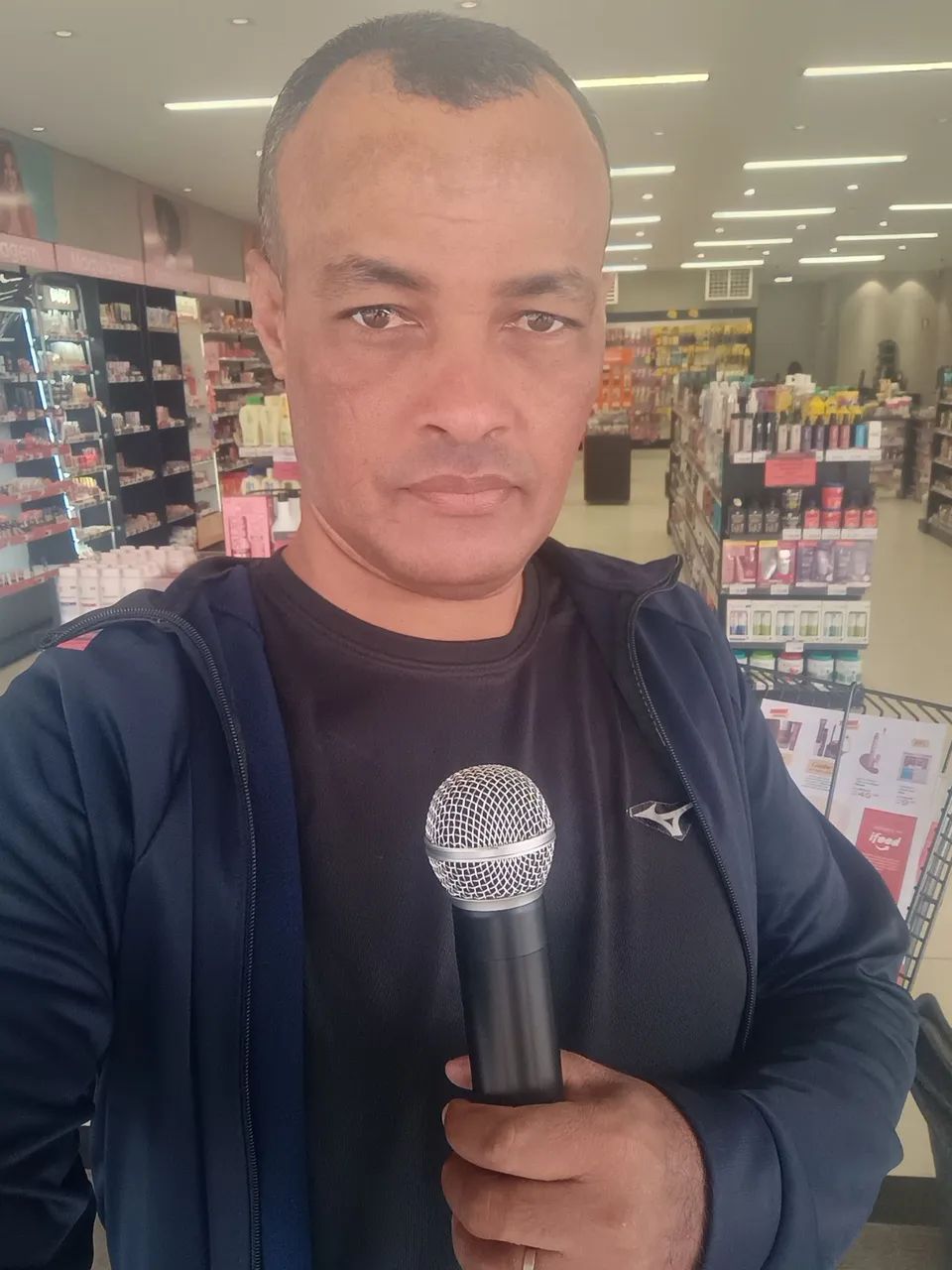 Locutor profissional disponível !