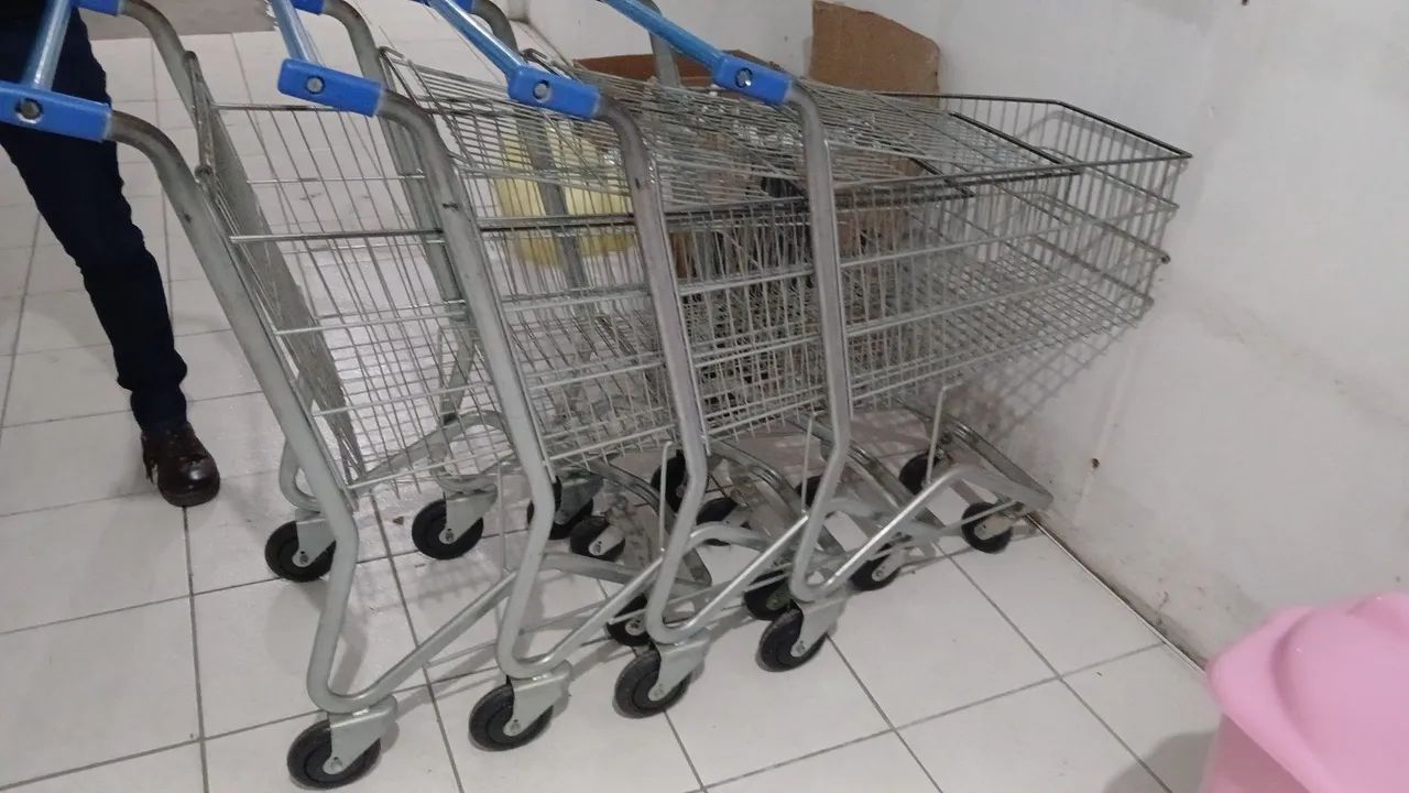 Carrinhos 90 litros
