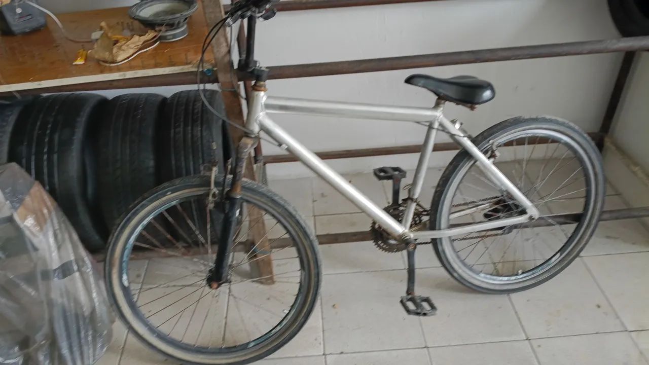 Bicicleta  - Foto 2