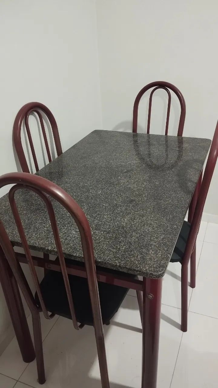 Mesa de mármore e cadeiras - Foto 5