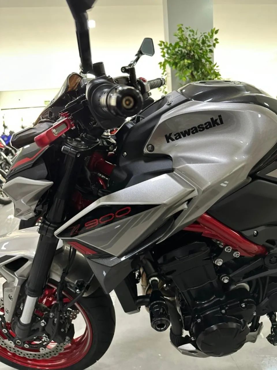Kawasaki 900 2023 - 1471763845 | OLX