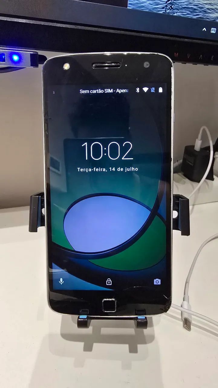 Moto Z Play + Capinha Vermelha - Foto 3