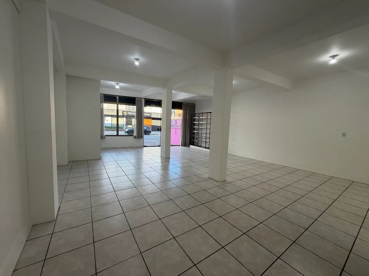 Sala comercial 
