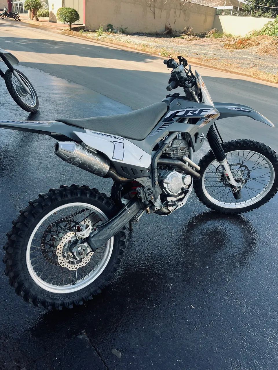Crf 310cc 2022 - Foto 3