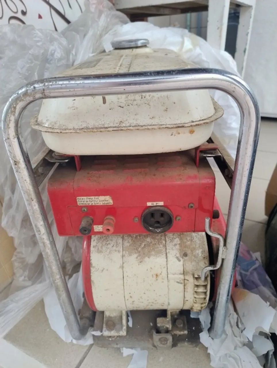 Gerador generator Honda e 1500 - Foto 3