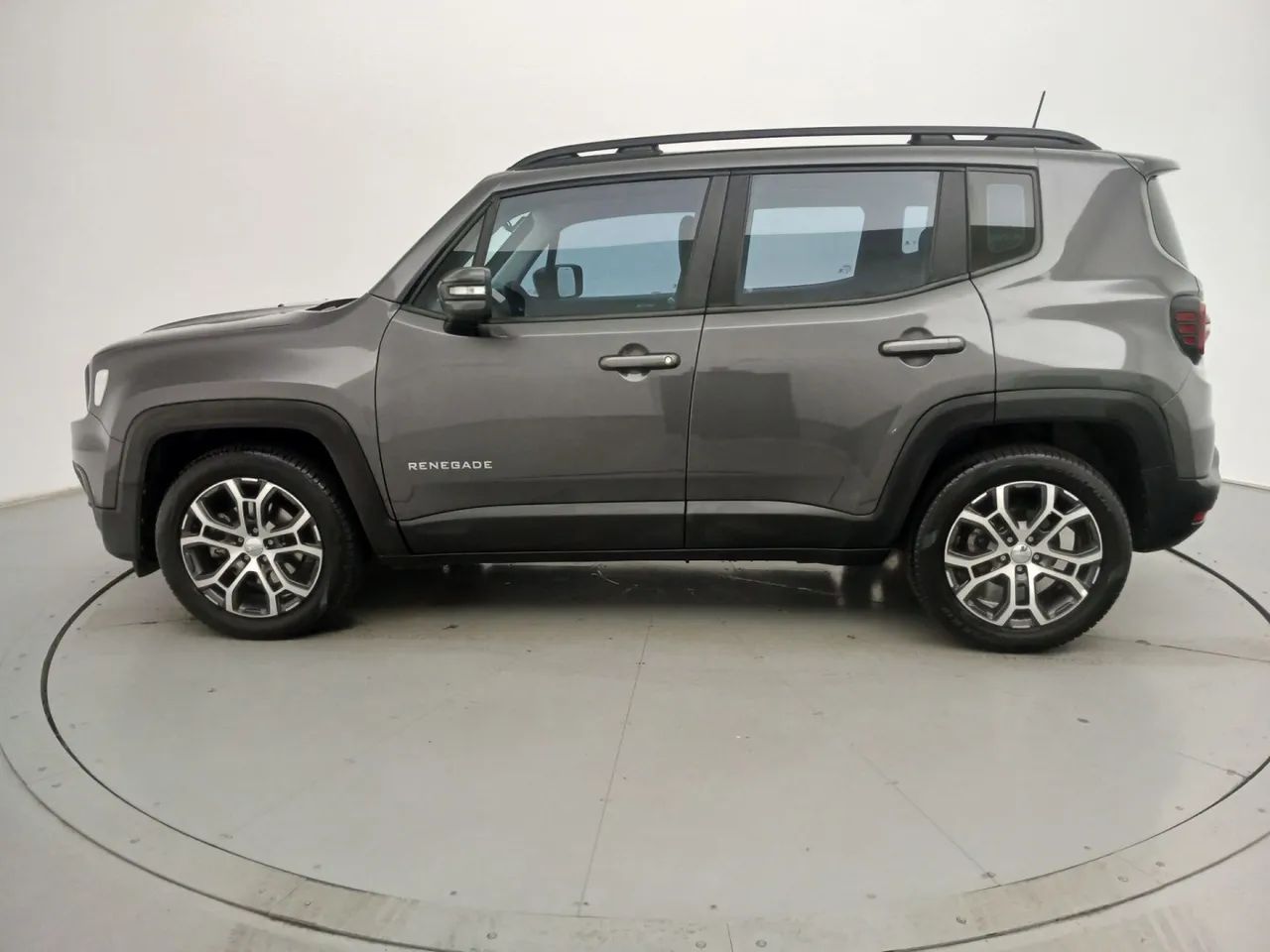 Jeep Renegade Long. T270 1.3 TB 4x2 Flex Aut., foto 2 de 18