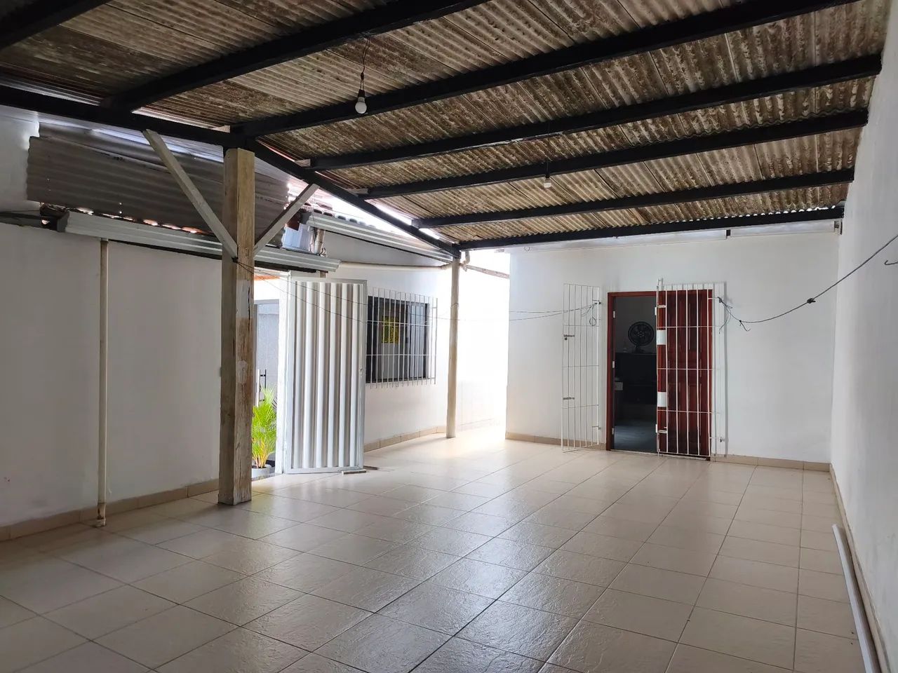  CASA À VENDA - BAIRRO GUSMÃO - Foto 3