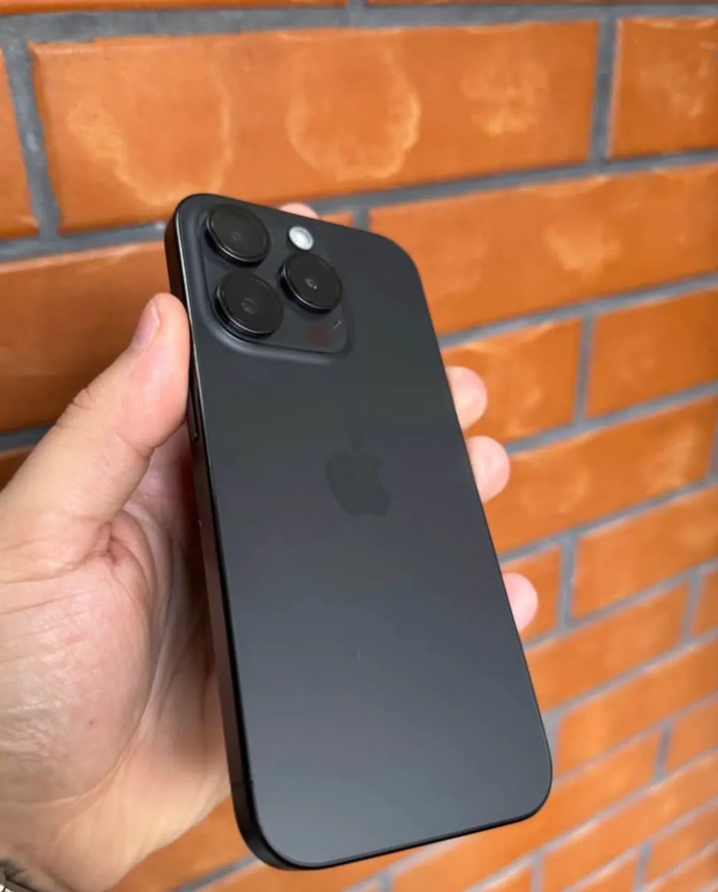 iPhone 15 PRO  - Foto 2