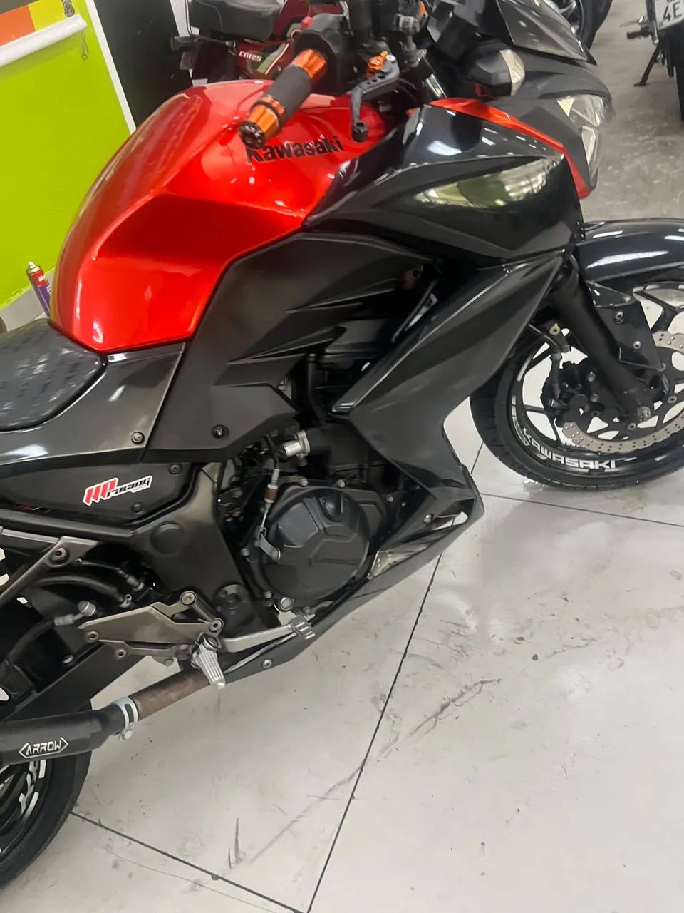 KAWASAKI Z300 - Foto 2