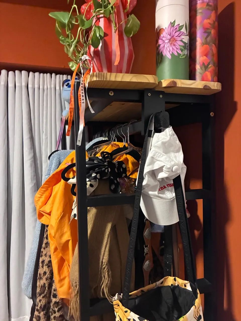 Arara para roupas  - Foto 3