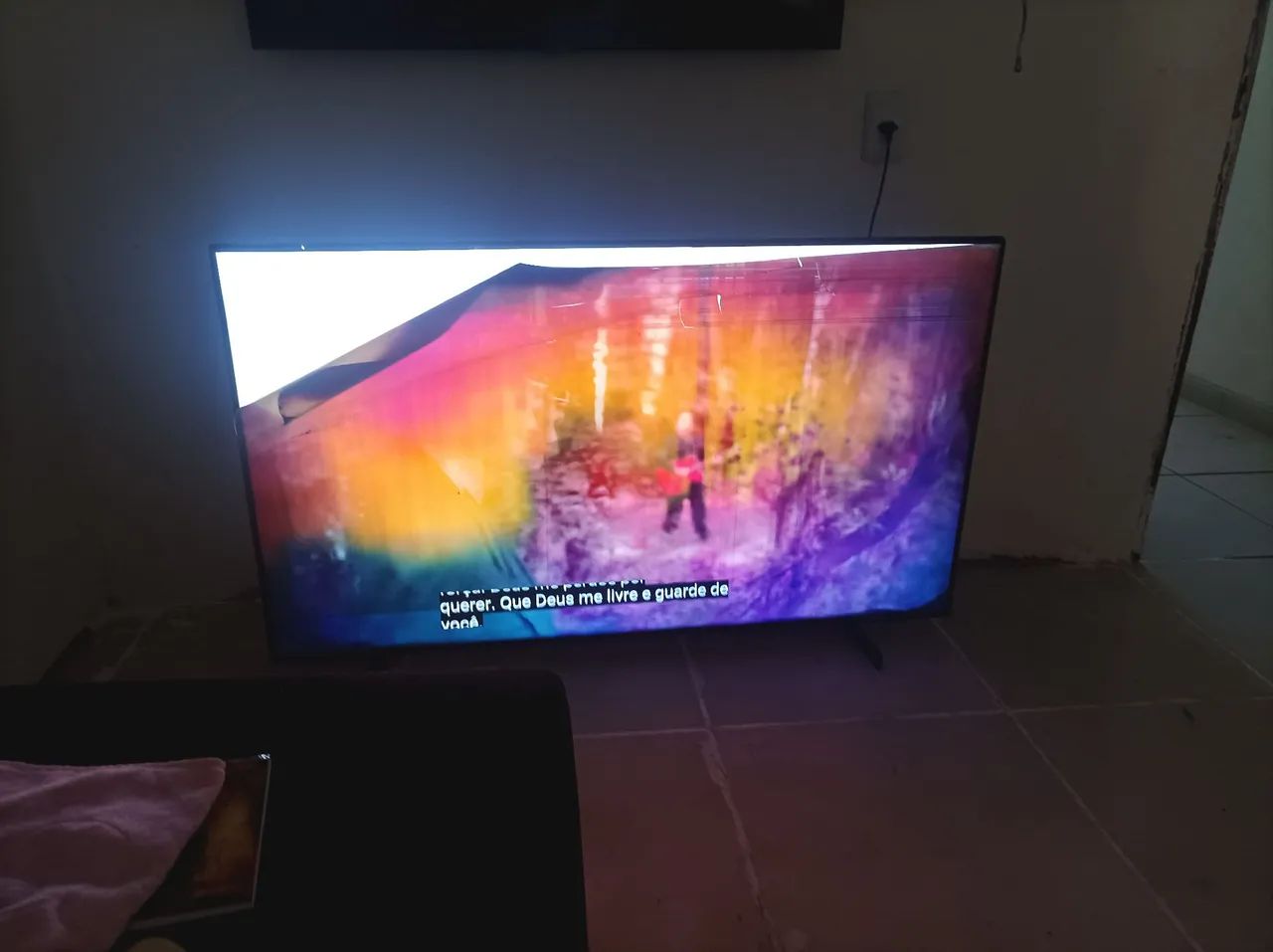  Vendo tv Samsung smart 55 polegadas com defeito  - Foto 2