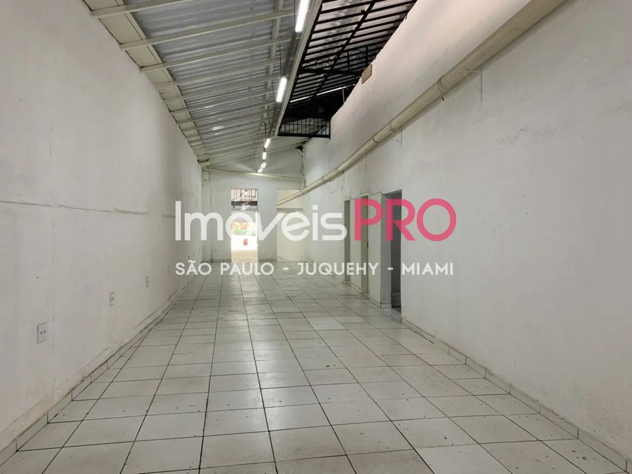 Hotel e duas lojas no terreo - comercial com renda - Foto 2