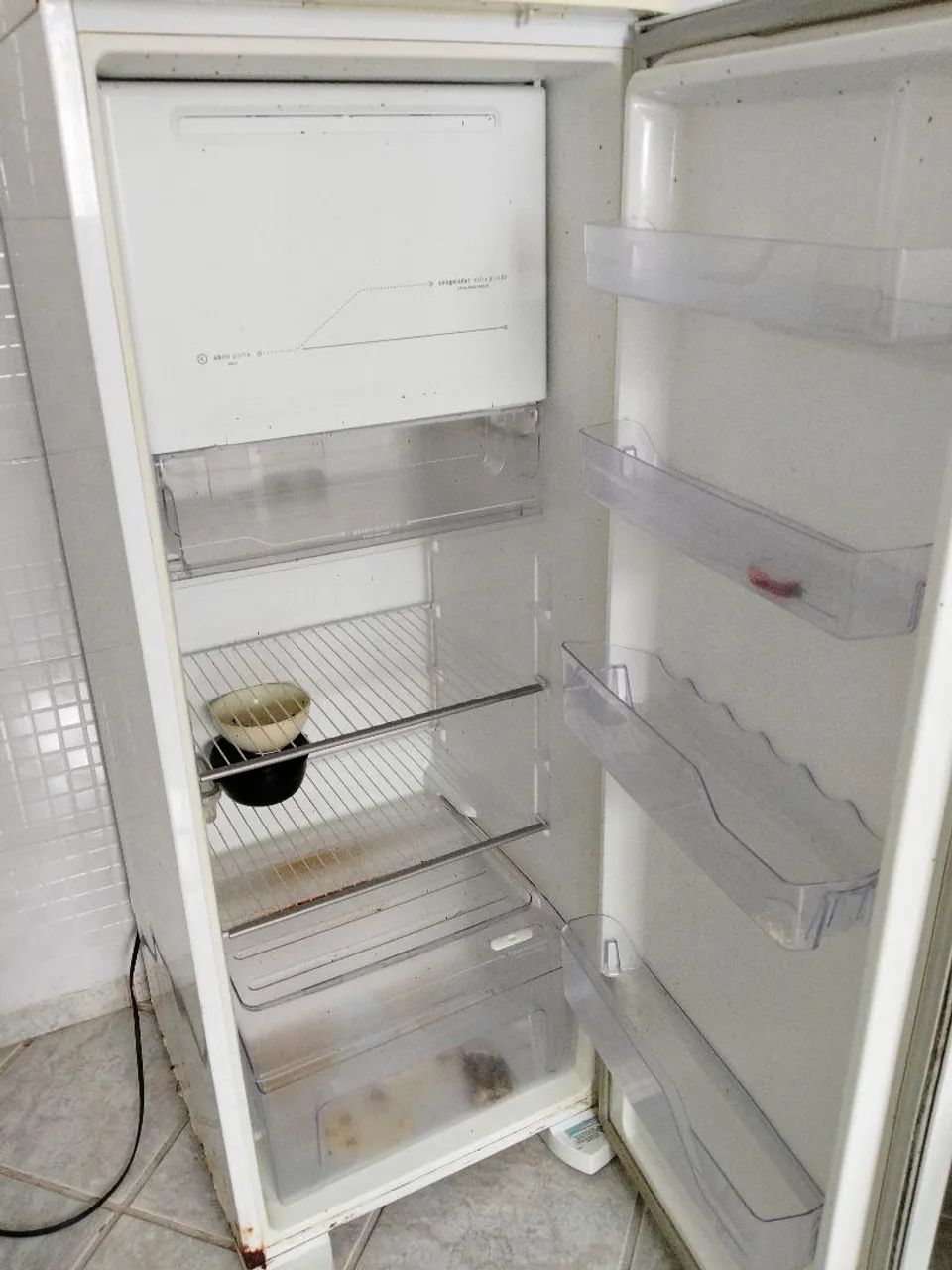 Geladeira Eletrolux  - Foto 2