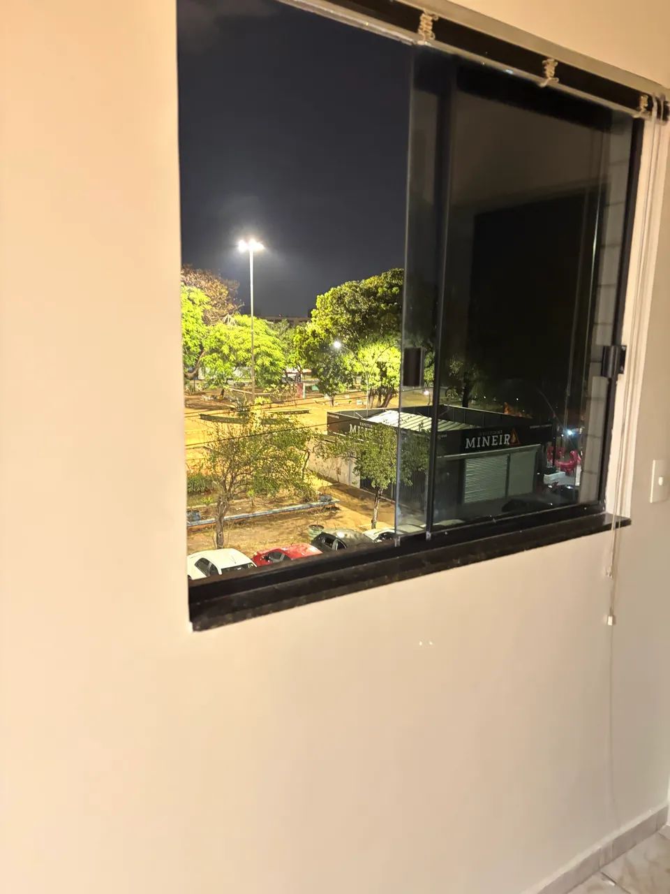 Alugo apto de 1 Quarto no Guará I