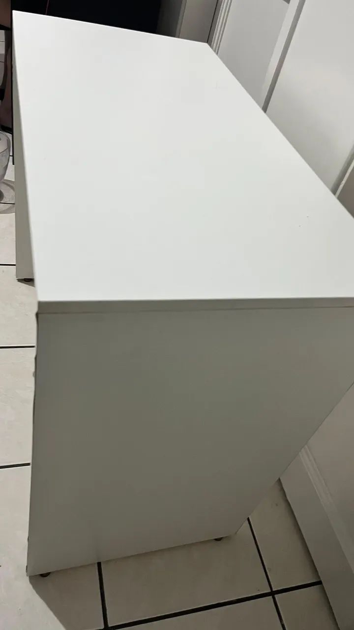 White MDF Table470986045093335042