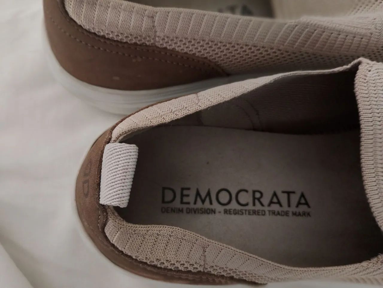 3 sapatos - Foto 3