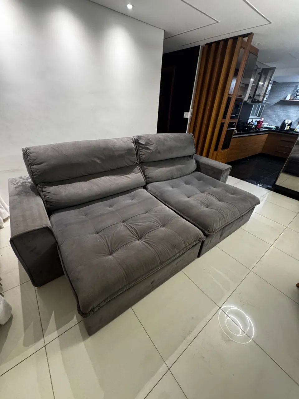 Sofá Retrátil e Reclinável Cinza 2,90m - Super Confortável - Foto 3