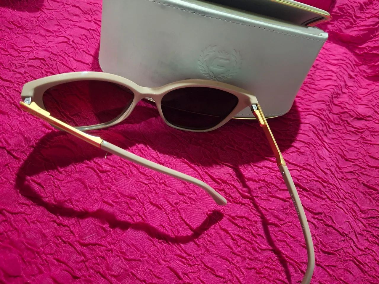 Oculos de sol - Foto 2