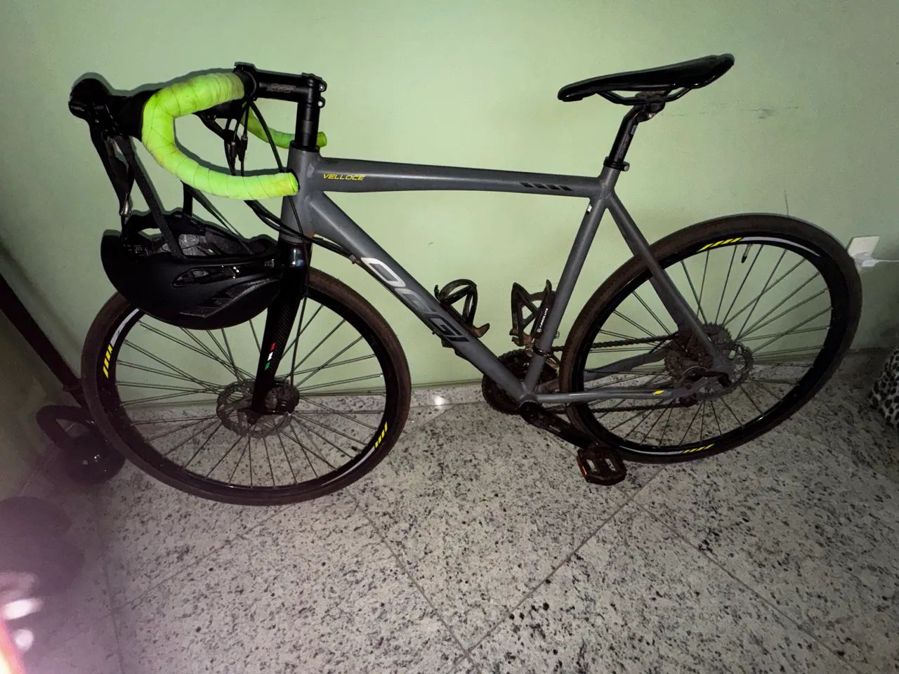 Bicicleta Speed OGGI Velloce Disc  - Foto 2