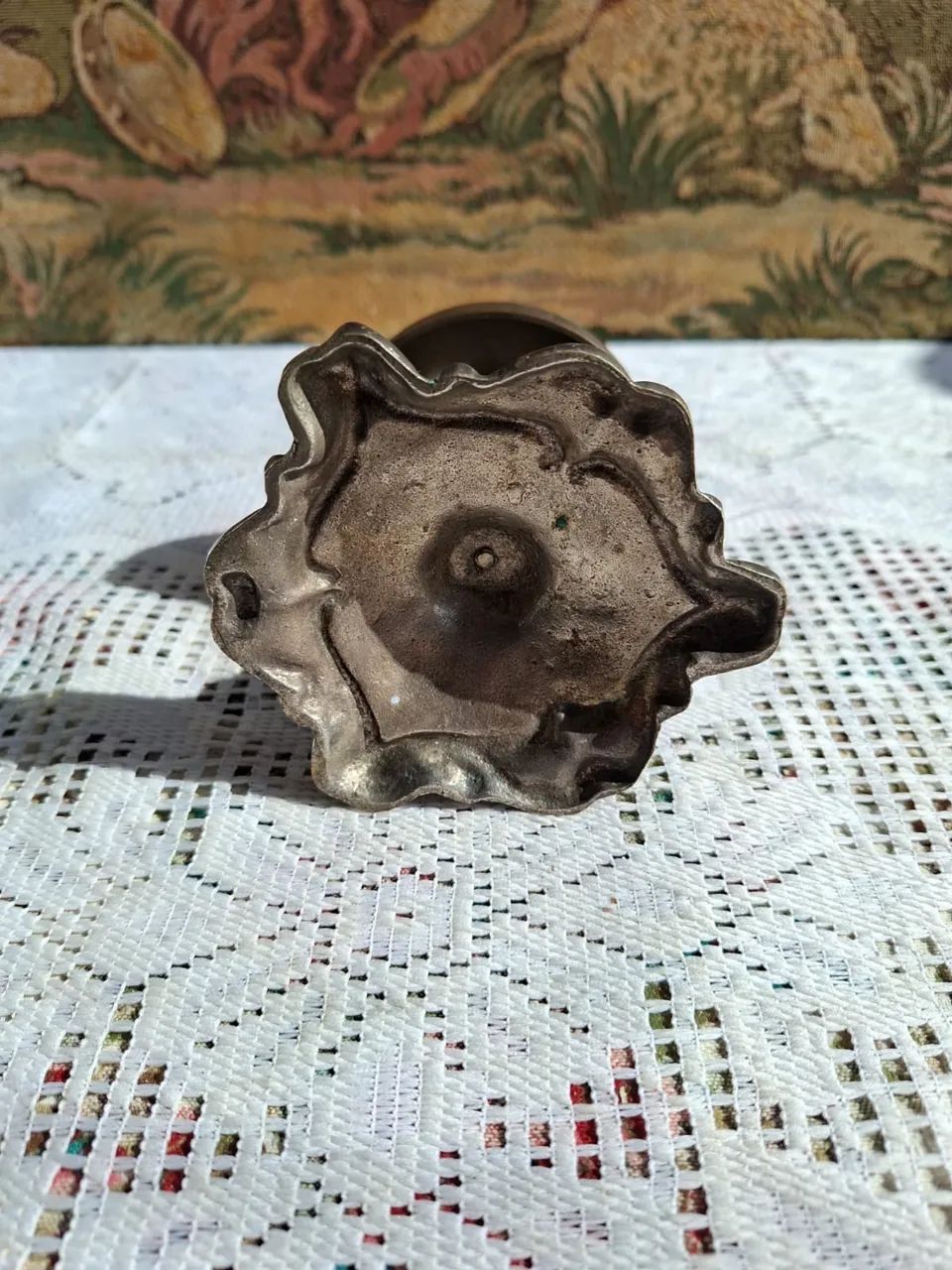 Campainha de mesa antiga e raridade em bronze (peça exclusiva)  - Foto 5