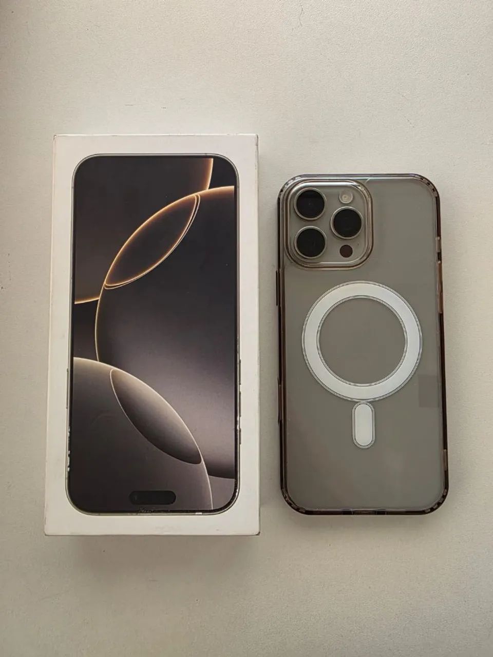 iPhone 16 Pro Max 256Gb Natural Titanium, muito NOVO! Particular