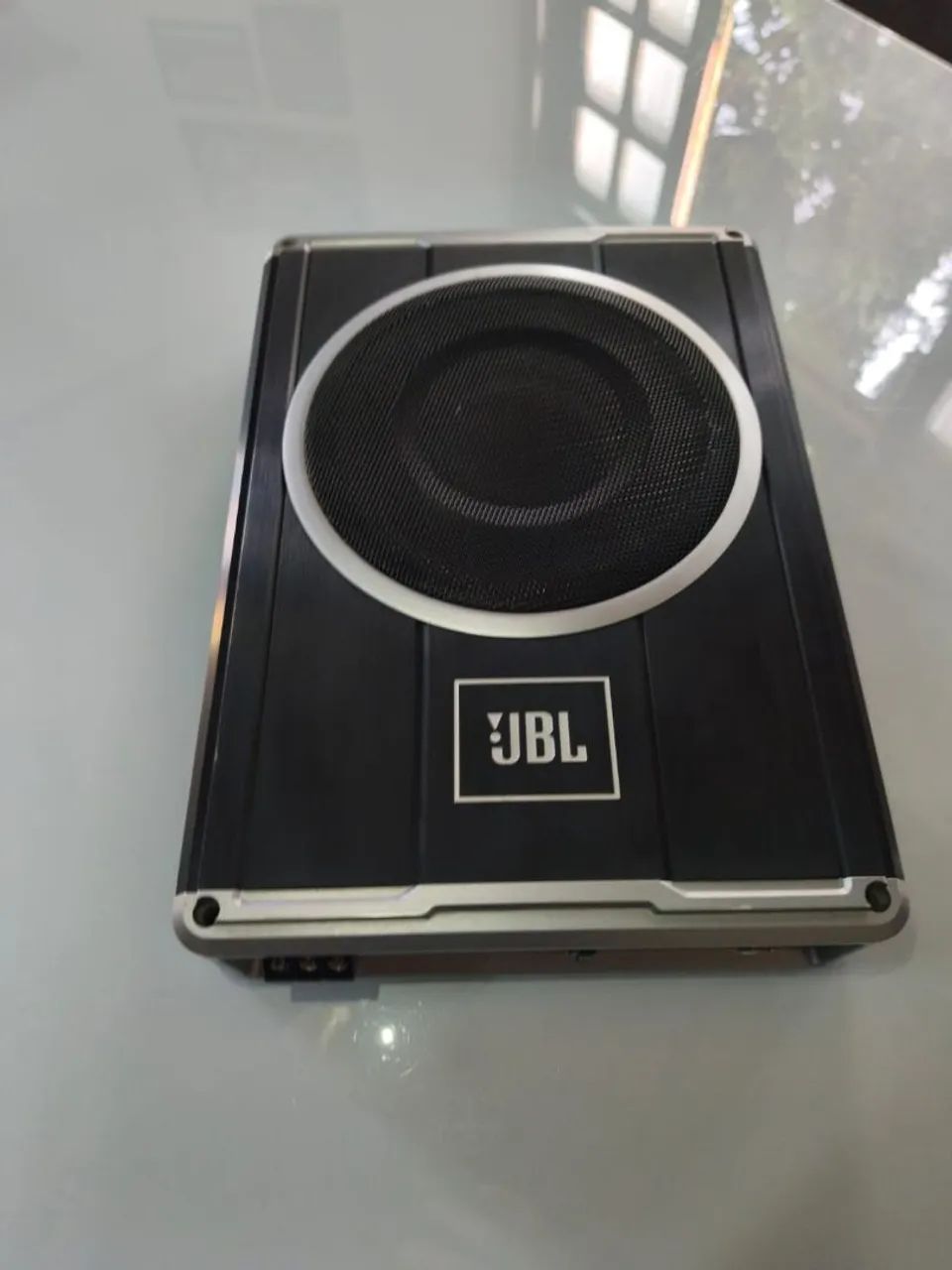 Subwoofer Amplificado Slim JBL SW8A-S - Foto 5